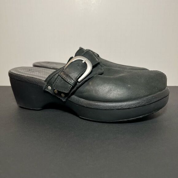 Womens CROCS Cobbler Black Leather Slip On Clogs / Size 10 - Picture 1 of 8
